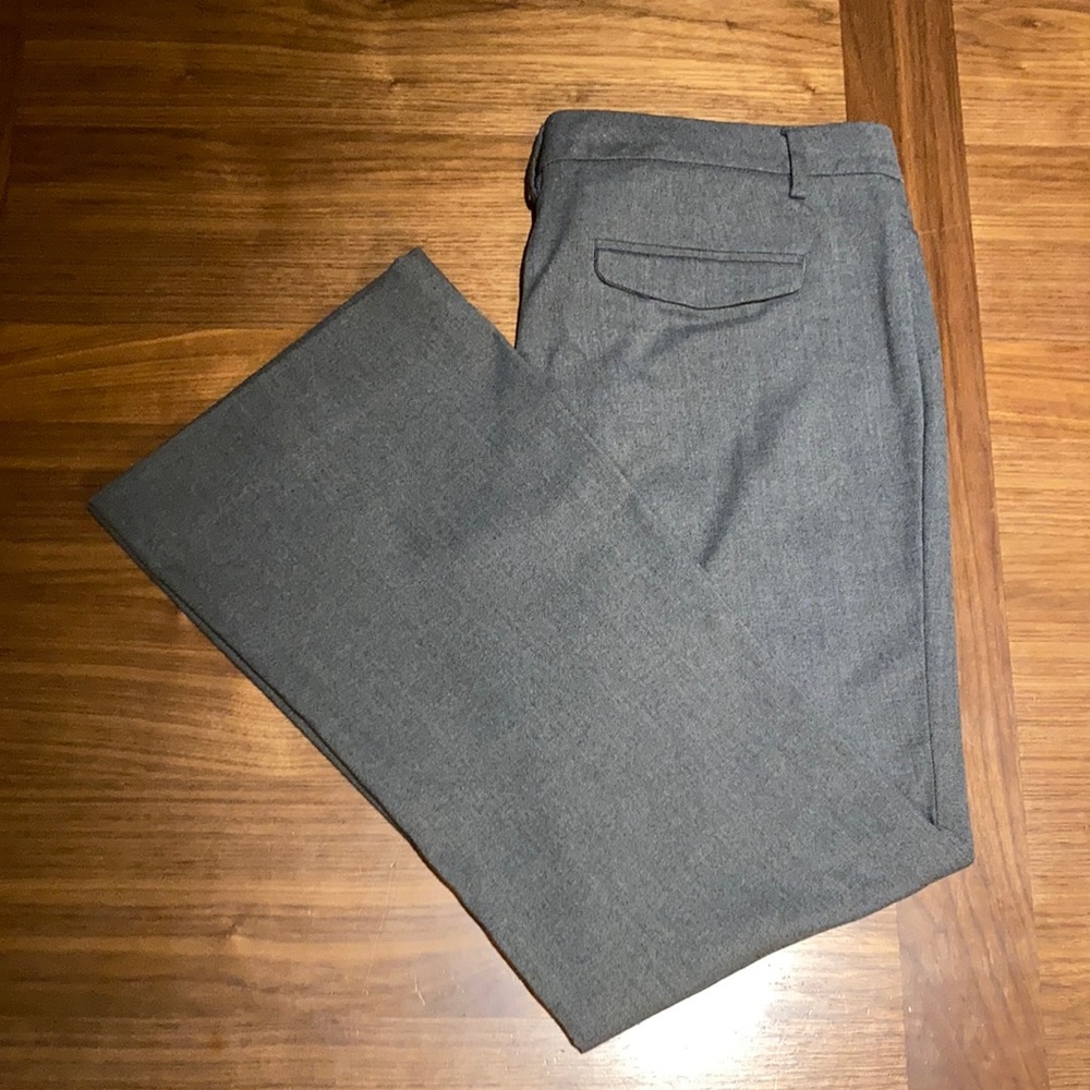 Gray twill-ish modern bootcut gap pants, 10A